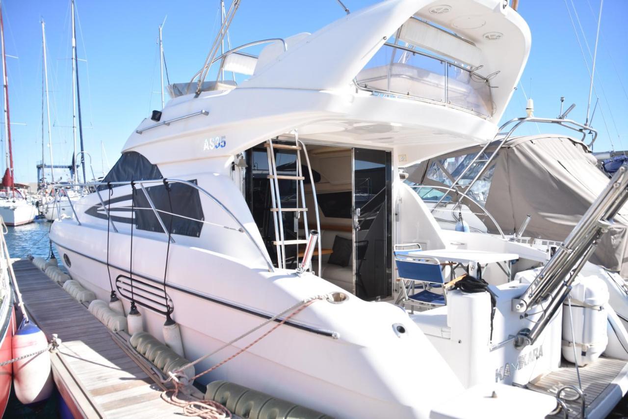 ホテル Luxury Yacht Kamikara サンミゲル・デ・アボナ エクステリア 写真